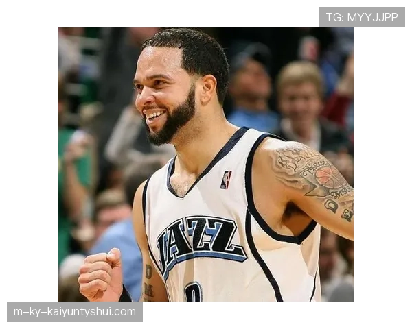 德隆·威廉姆斯通过精准挡拆提升组织效率显著拉开队友得分空间