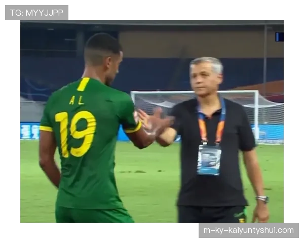 裁判哨音的规则含义：不同哨声如何对应比赛中的判罚与指令