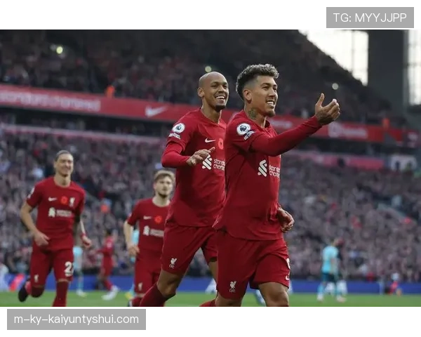 努涅斯与菲尔米诺的战术角色差异如何影响进攻参与度？